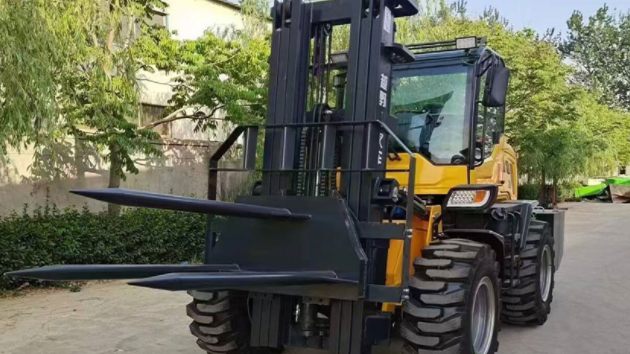 Building a new benchmark for compliant development in the agricultural machinery industry