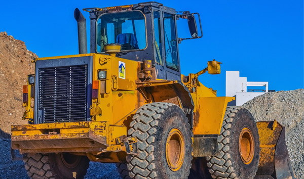 The Top Rough Terrain Forklift Brands Dominating the Industry in 2024