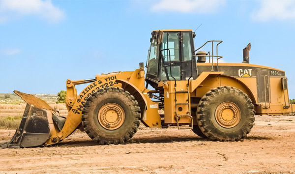 Navigating the Robust Capabilities of Modern All-Terrain Forklifts