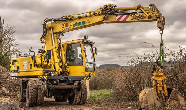 The Rise of Compact Power: Imported Miniature Wheeled Loaders in Modern Construction