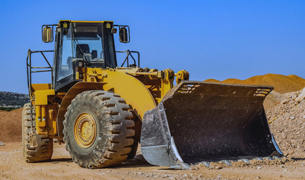 Steel Beasts: The Rise of Heavy-Duty Rough Terrain Forklifts in Timber Logistics